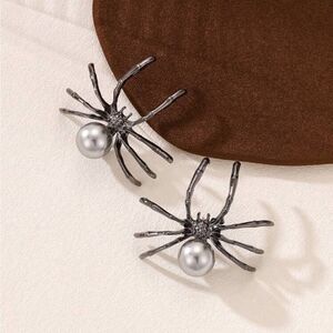 Gothic Large Spider Earrings, Light Gray Pearl Body, Black Legs,
